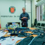 Ulisses Maia apresenta kit escolar e uniformes da rede municipal de ensino