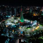 Praça da Catedral de Maringá, com show da banda Paralamas do Sucesso, no Show da Virada na programação da ′Maringá Encantada′