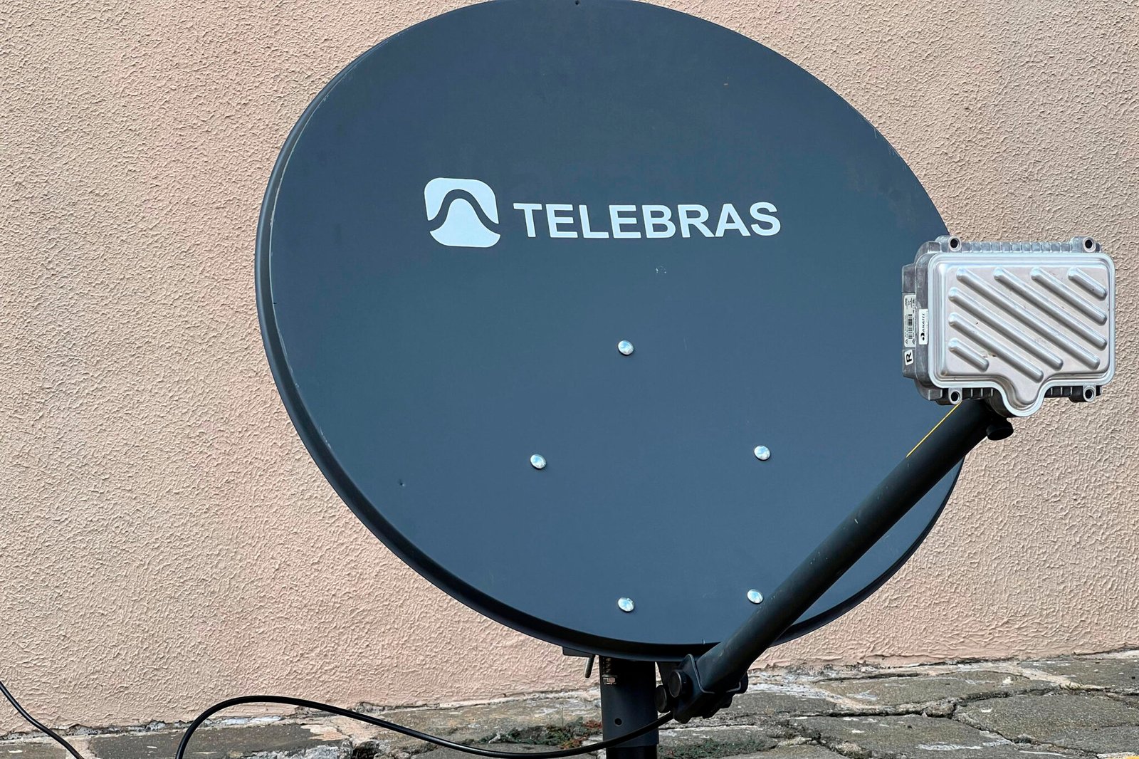 Governo inicia testes para levar conexão de internet via satélite a áreas rurais do Paraná