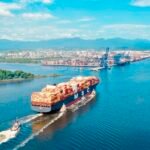 Navio MSC Natasha XIII, do armador Mediterranean Shipping Company (MSC)