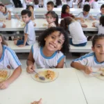 Maringá garante segurança nutricional em escolas públicas e Cmeis com mais de 425 toneladas de alimentos da agricultura familiar
