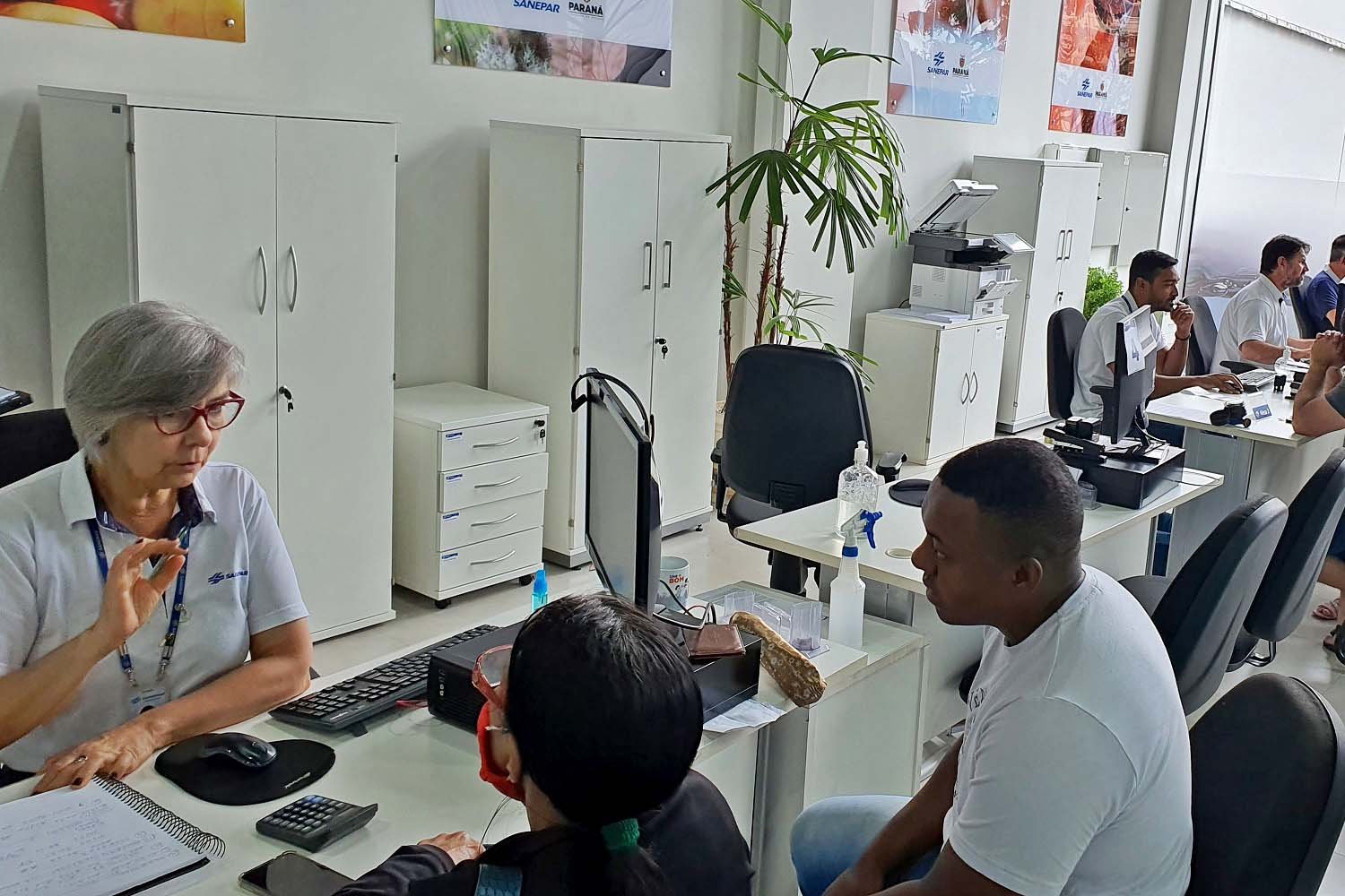 Sanepar abrirá Centrais de Relacionamento neste sábado em 34 cidades Foto: Sanepar