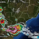 Radar Simepar, mapa do Brasil com nuvens de chuva no sul