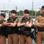 Policiais femininas