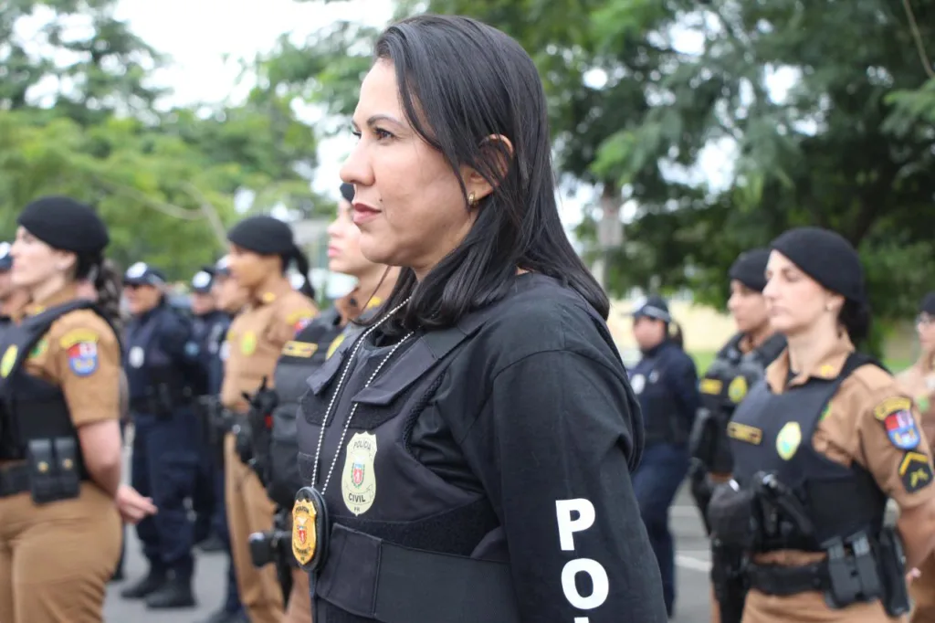 Operação realizada por policiais mulheres prende nove pessoas em São José dos Pinhais 8 Operação realizada por policiais mulheres prende nove pessoas em São José dos Pinhais
