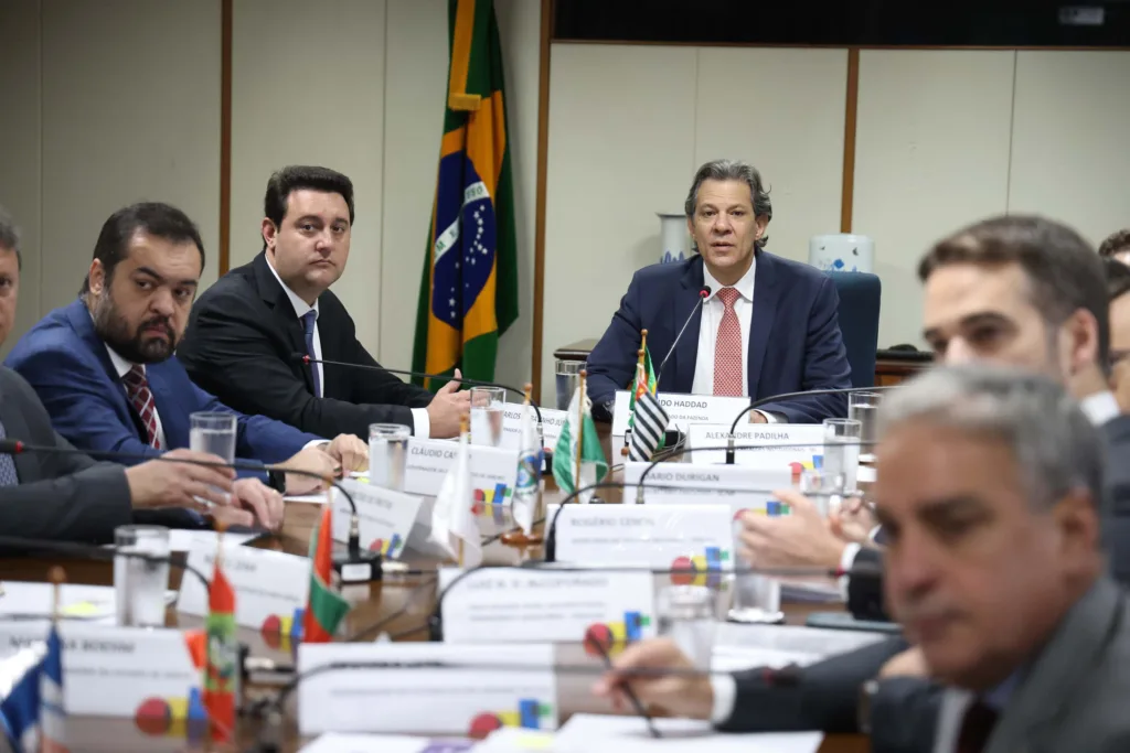 Em encontro do Cosud com Haddad, Ratinho Junior destaca saúde financeira do Paraná