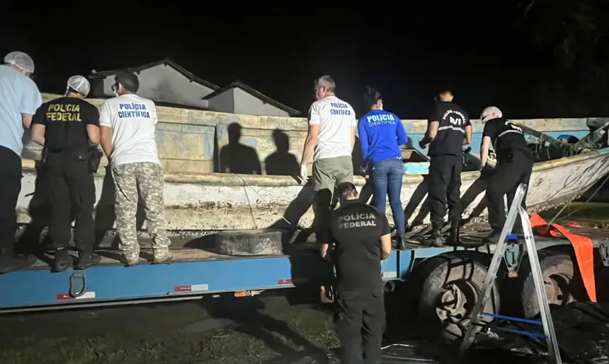 Corpos achados em embarcação no Pará