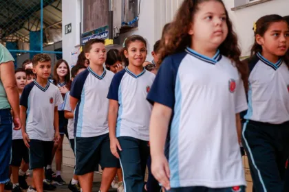 Prefeitura realiza simulação de plano de abandono nas 117 unidades escolares com treinamento para situações de emergência