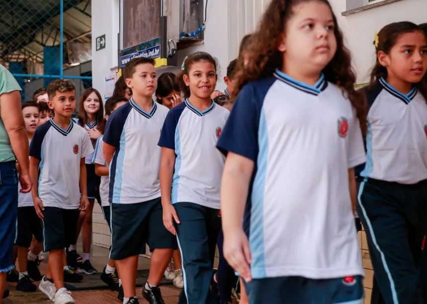 Prefeitura realiza simulação de plano de abandono nas 117 unidades escolares com treinamento para situações de emergência