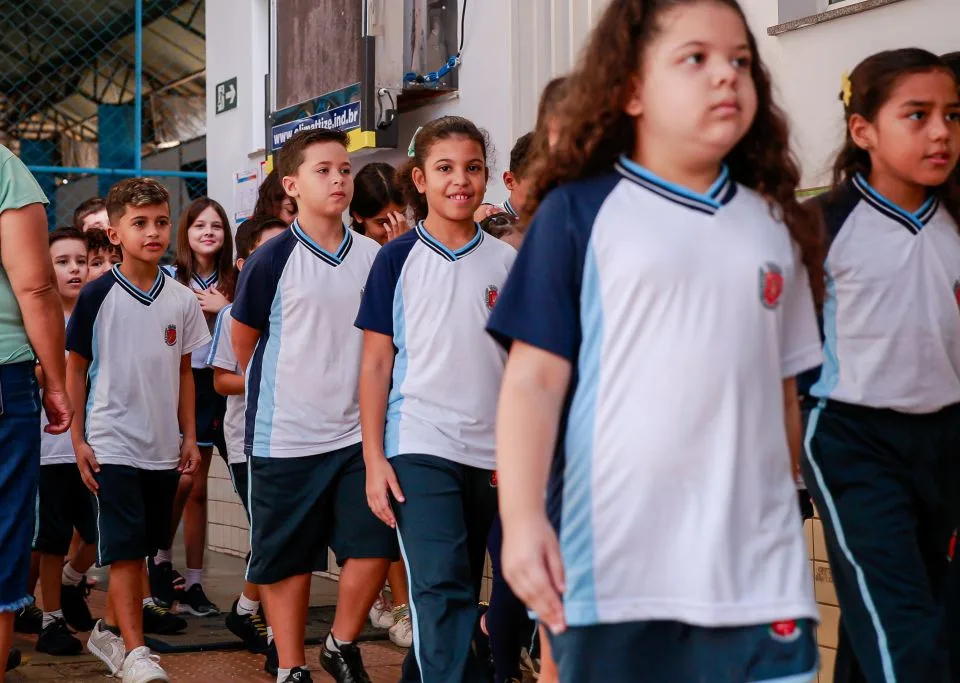 Prefeitura realiza simulação de plano de abandono nas 117 unidades escolares com treinamento para situações de emergência