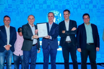 Ao todo, 55 mil pontos de iluminação pública receberão lâmpadas mais eficientes e econômicas