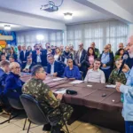 Com uma comitiva de representantes do três Poderes, o presidente vai acompanhar de perto as ações emergenciais no estado.