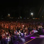 Além de levar entretenimento e lazer de forma gratuita para a população, o show do aniversário de Maringá atraiu visitantes de outras cidades (Crédito: Thiago Louzada)