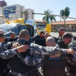 Paraná envia policiais militares para auxiliar o Rio Grande do Sul com a segurança pública