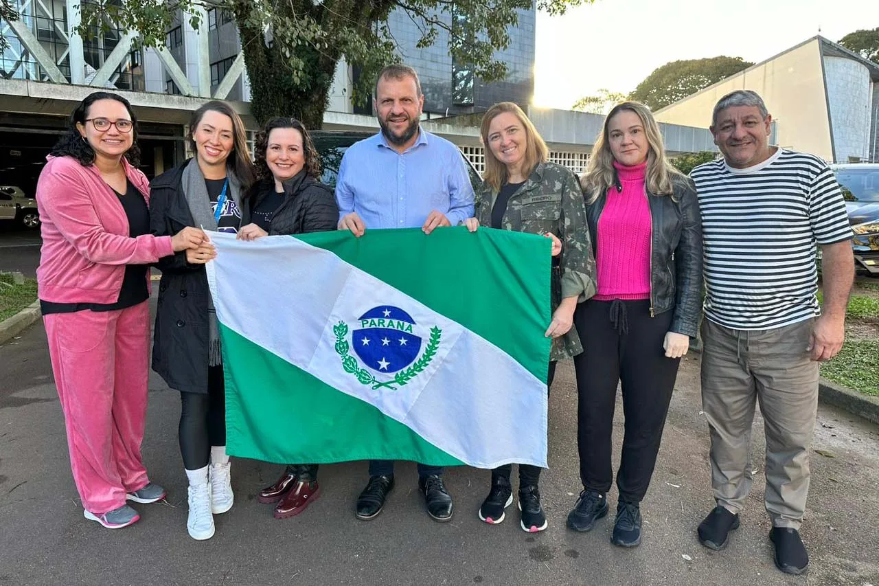 Paraná envia assistentes sociais ao Rio Grande do Sul para apoio às equipes locais