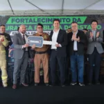 Ratinho Junior entrega 39 veículos e libera R$ 117 milhões para helicópteros e blindados da PM