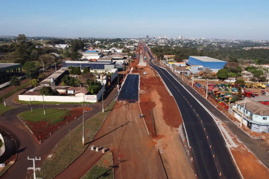 Obras de duplicação da rodovia de acesso a Campo Mourão ultrapassam 50%