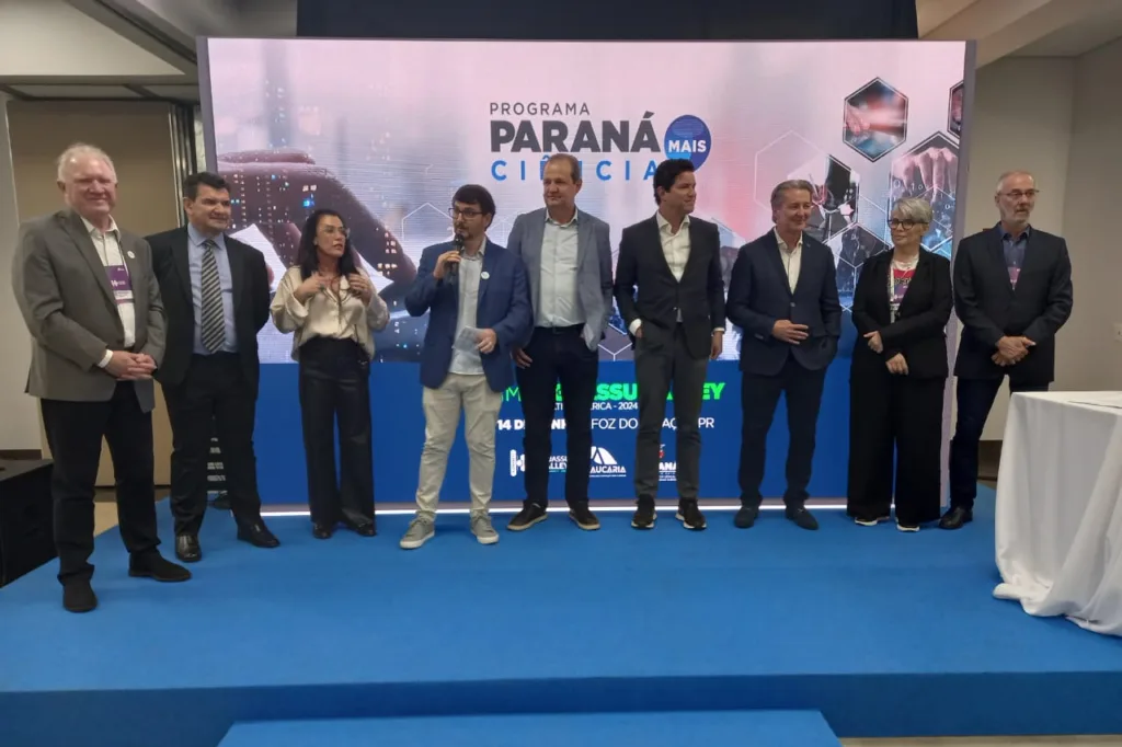 Estado anuncia R$ 9 milhões para investimentos em ciência durante o Summit Iguassu Valley
