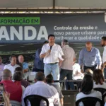 Ratinho Junior assina ordem de serviço para início da recuperação de área degradada para conter erosão em Loanda