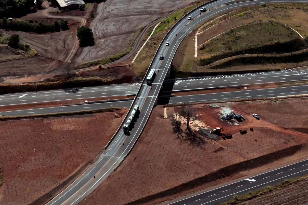 Obra de R$ 178 milhões: governador inaugura contorno rodoviário de Jandaia do Sul