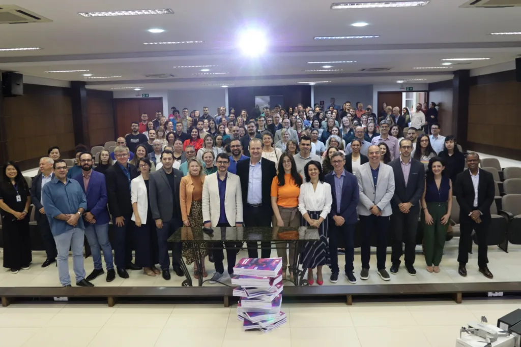 Unioeste inaugura escritório acadêmico de engenharia e arquitetura