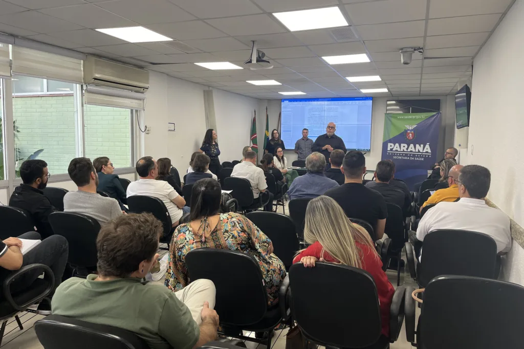 Sesa realiza encontro para alinhar as primeiras entregas de obras de PAMs e UMS no Estado
Foto: SESA-PR