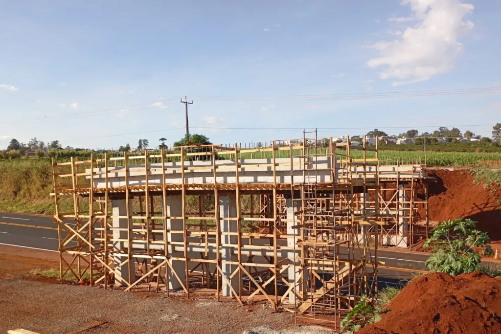 Obras de viadutos em Mandaguari