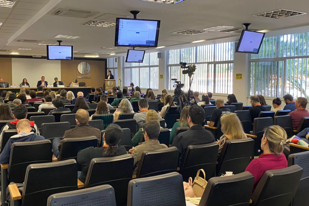 Telessaúde Paraná apresenta ações no encontro de Saúde Digital na região Sul do País Foto: SESA-PR