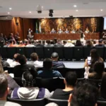 Audiência pública na Assembleia Legislativa do Paraná reuniu representantes da categoria de vários estados para debater regulamentação da atividade.