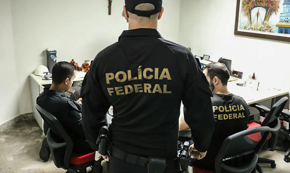 PF cumpre mandados de prisão e mandados de busca e apreensão, expedidos pelo STF, em Brasília, Curitiba, Juiz de Fora (MG), Salvador e São Paulo