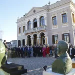 Em comemoração aos 141 anos, Jardim de Esculturas do Palácio Garibaldi recebe duas novas obras