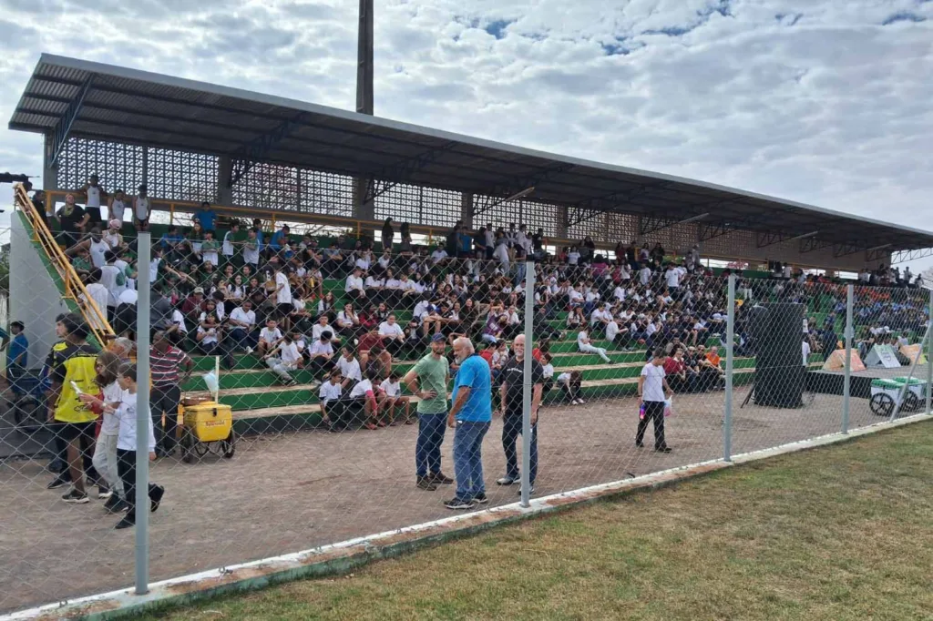 Campo Mourão ganha pista de atletismo de padrão internacional