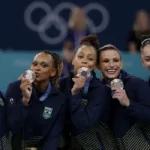 Equipe feminina conquista bronze na ginástica artística nos Jogos Olímpicos de Paris