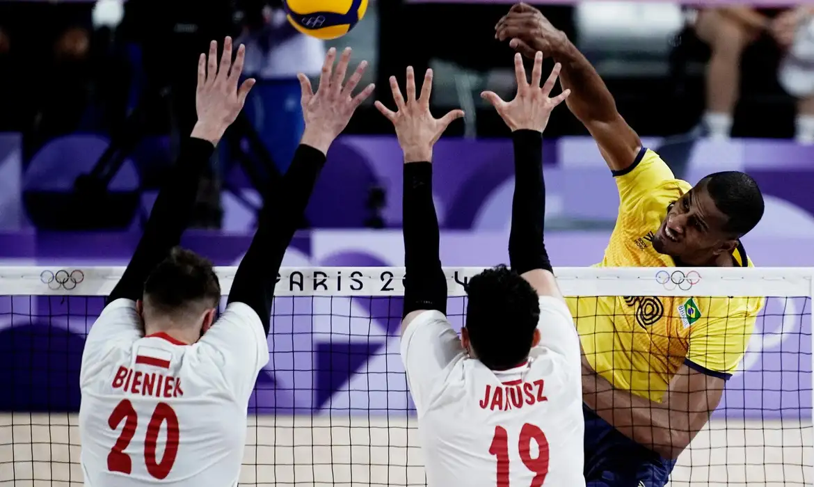 Em 3º no Grupo B: seleção masculina de Vôlei perde para a Polônia nas Olimpíadas de Paris