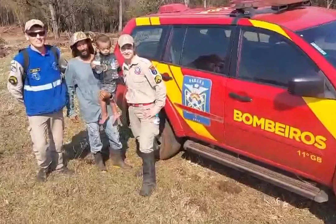 Forças de segurança encontram menino de 2 anos que estava desaparecido em Cambira Foto: CBMPR