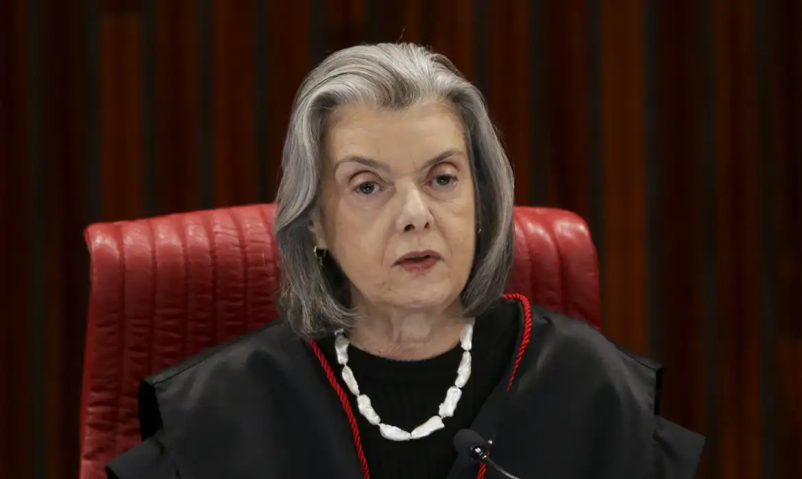 Ministra Cármen Lúcia, presidente do Tribunal Superior Eleitoral (TSE) e integrante do Supremo Tribunal Federal (STF)