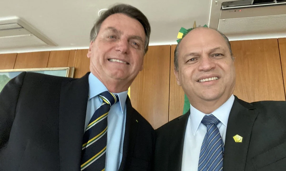 Ex-presidente Jair Bolsonaro (PL) o e deputado federal Ricardo Barros (PP)