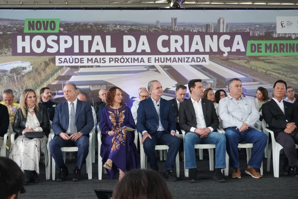 Ratinho Junior inaugura Hospital da Criança de Maringá, confira as entrevistas