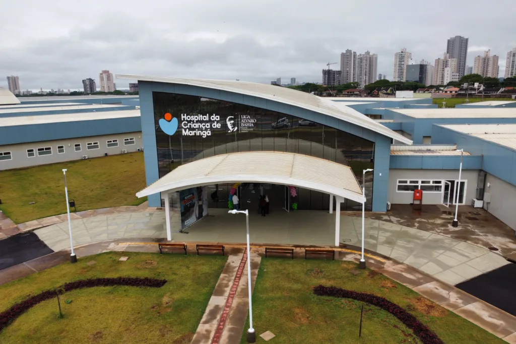 Ratinho Junior inaugura Hospital da Criança de Maringá, confira as entrevistas