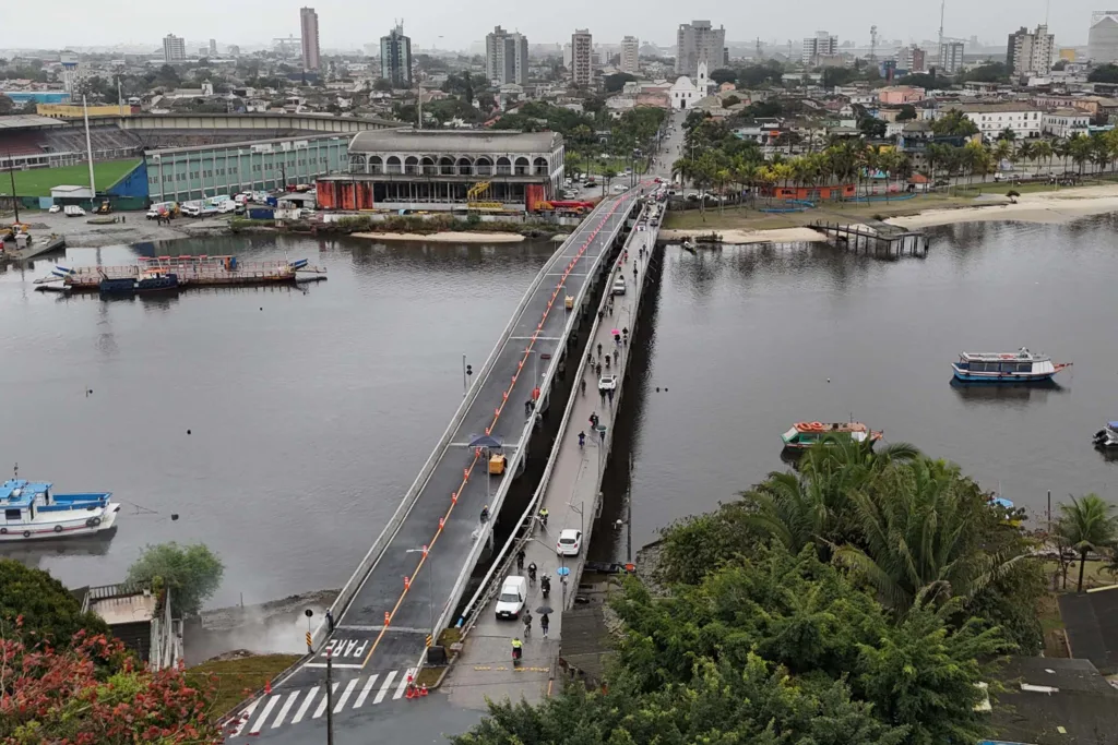 Ratinho Junior inaugura ponte que liga Ilha dos Valadares ao centro de Paranaguá 6 Ratinho Junior inaugura ponte que liga Ilha dos Valadares ao centro de Paranaguá
