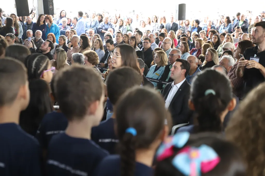Ratinho Junior inaugura Hospital da Criança de Maringá, confira as entrevistas