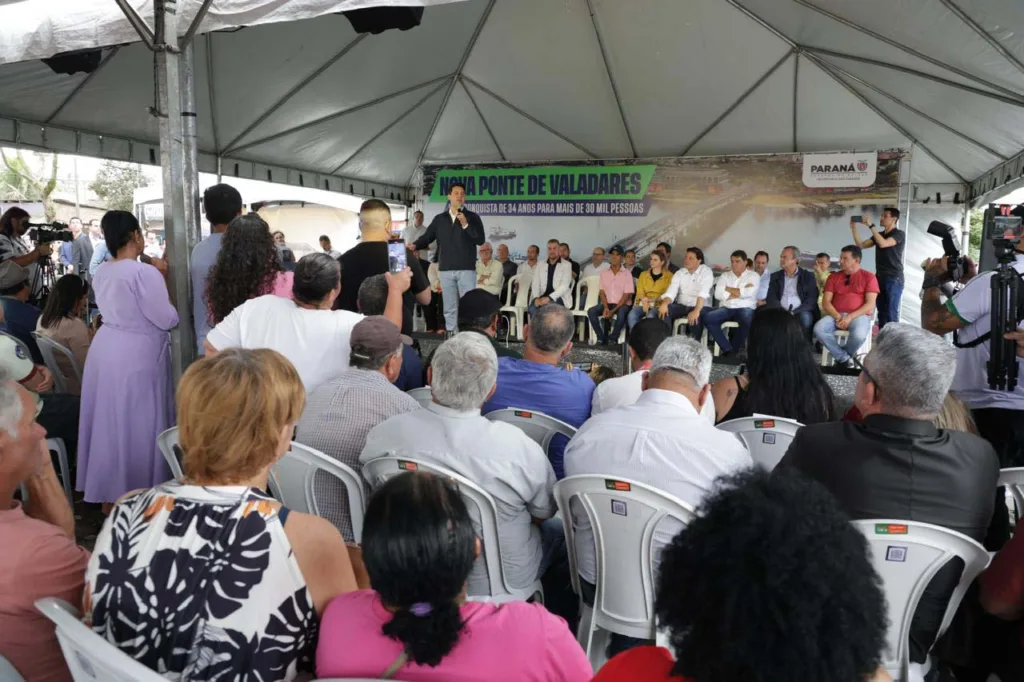 Ratinho Junior inaugura ponte que liga Ilha dos Valadares ao centro de Paranaguá 5 Ratinho Junior inaugura ponte que liga Ilha dos Valadares ao centro de Paranaguá