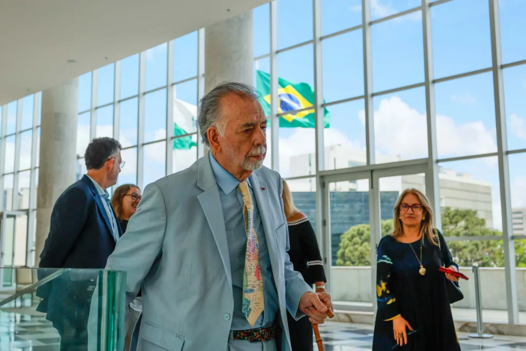 Com filme inspirado em Curitiba, Francis Ford Coppola é homenageado pelo Paraná