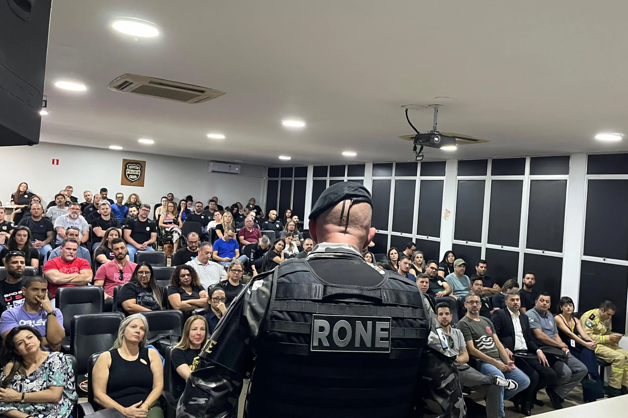 Verão Maior Paraná: PCPR encerra 3ª turma do curso para agentes da segurança que vão atuar na temporada