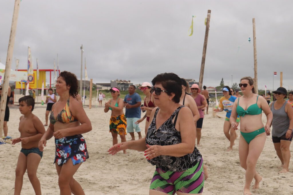 Começam as atividades nos postos fixos do Verão Maior Paraná no Litoral e Noroeste