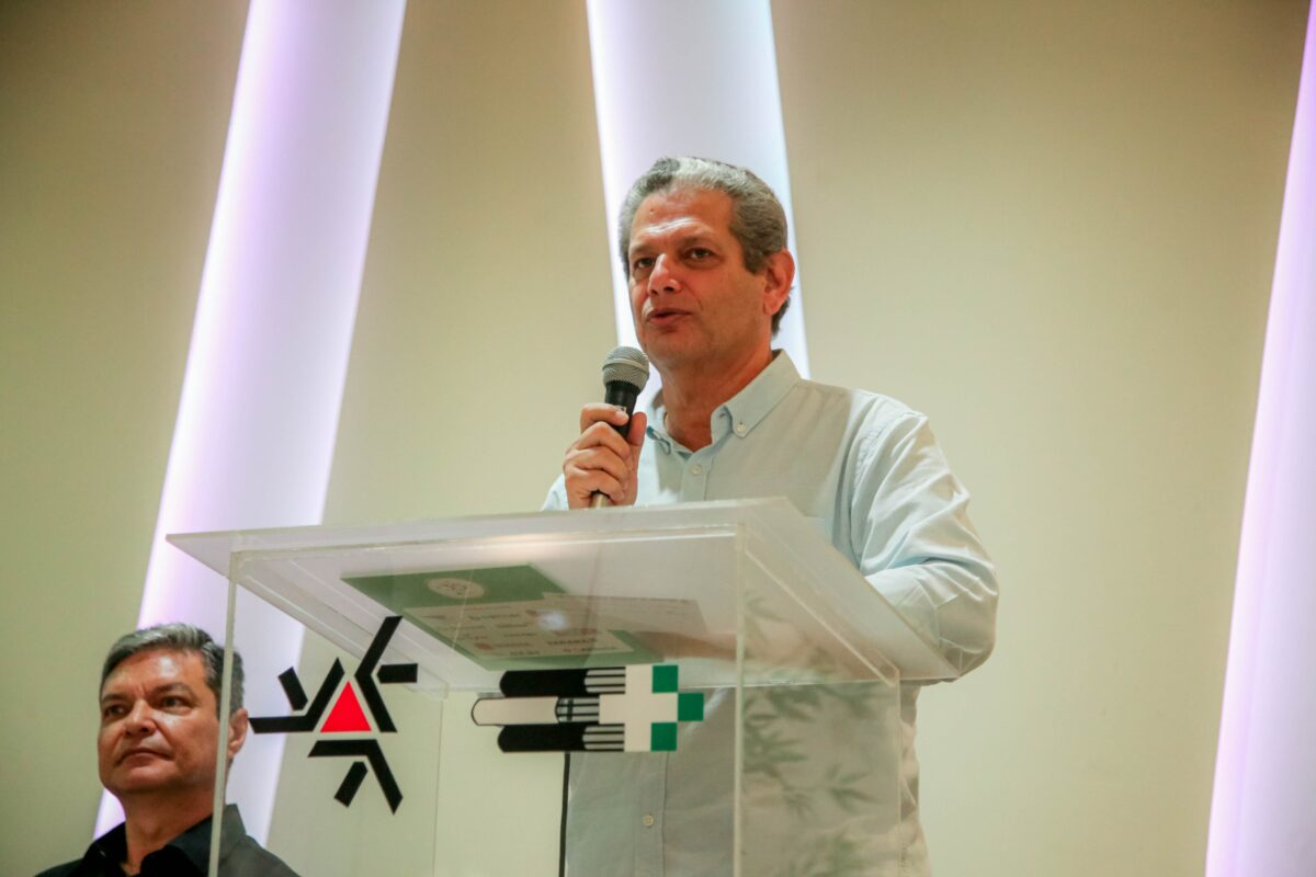Prefeitura reforça parceria com UEM para impulsionar desenvolvimento de Maringá 4 Prefeitura reforça parceria com UEM para impulsionar desenvolvimento de Maringá