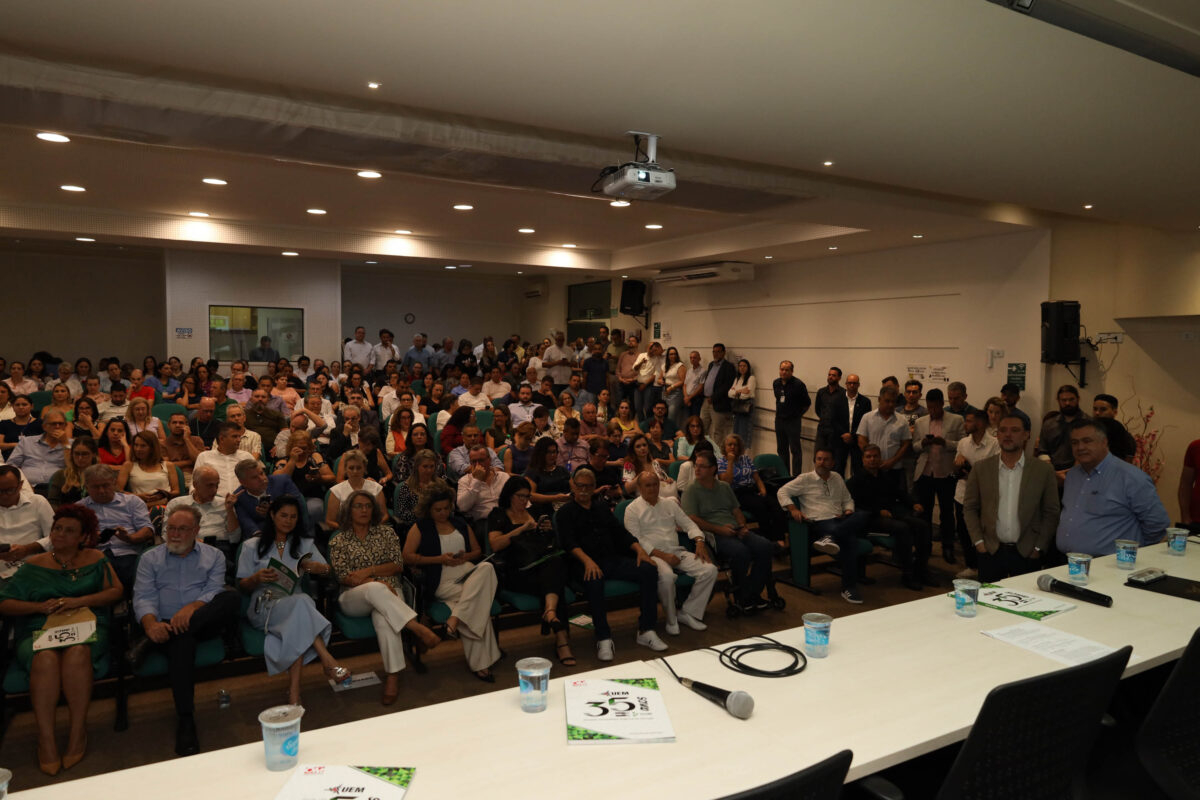 Com R$ 19 milhões do Estado, obras do Bloco Industrial do HU de Maringá serão concluídas 14 Com R$ 19 milhões do Estado, obras do Bloco Industrial do HU de Maringá serão concluídas