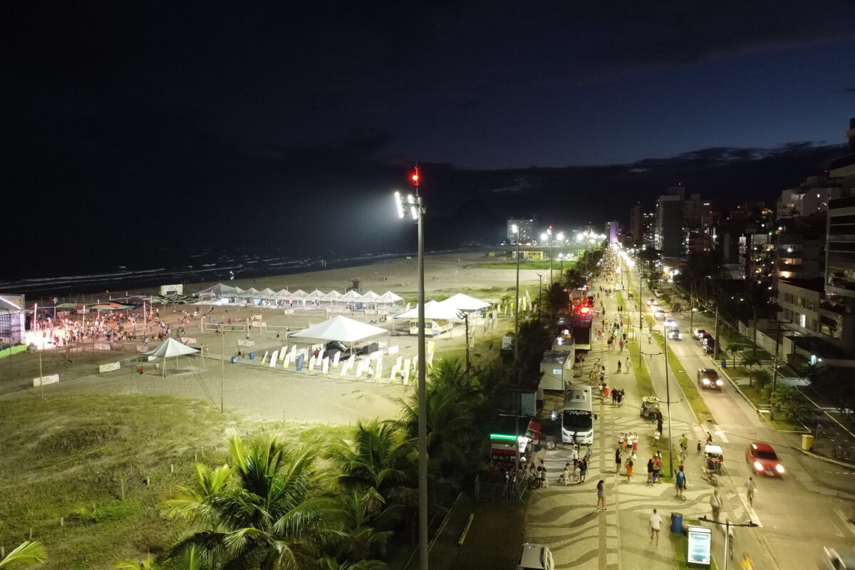 Nova infraestrutura das praias paranaenses impressiona turistas estrangeiros 4 Litoral do Paraná