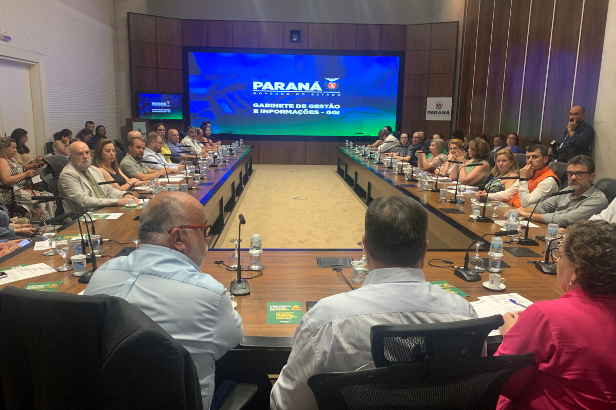 Comitê Intersetorial da dengue do Paraná terá apoio de corretores de imóveis 5 Comitê Intersetorial da dengue do Paraná terá apoio de corretores de imóveis