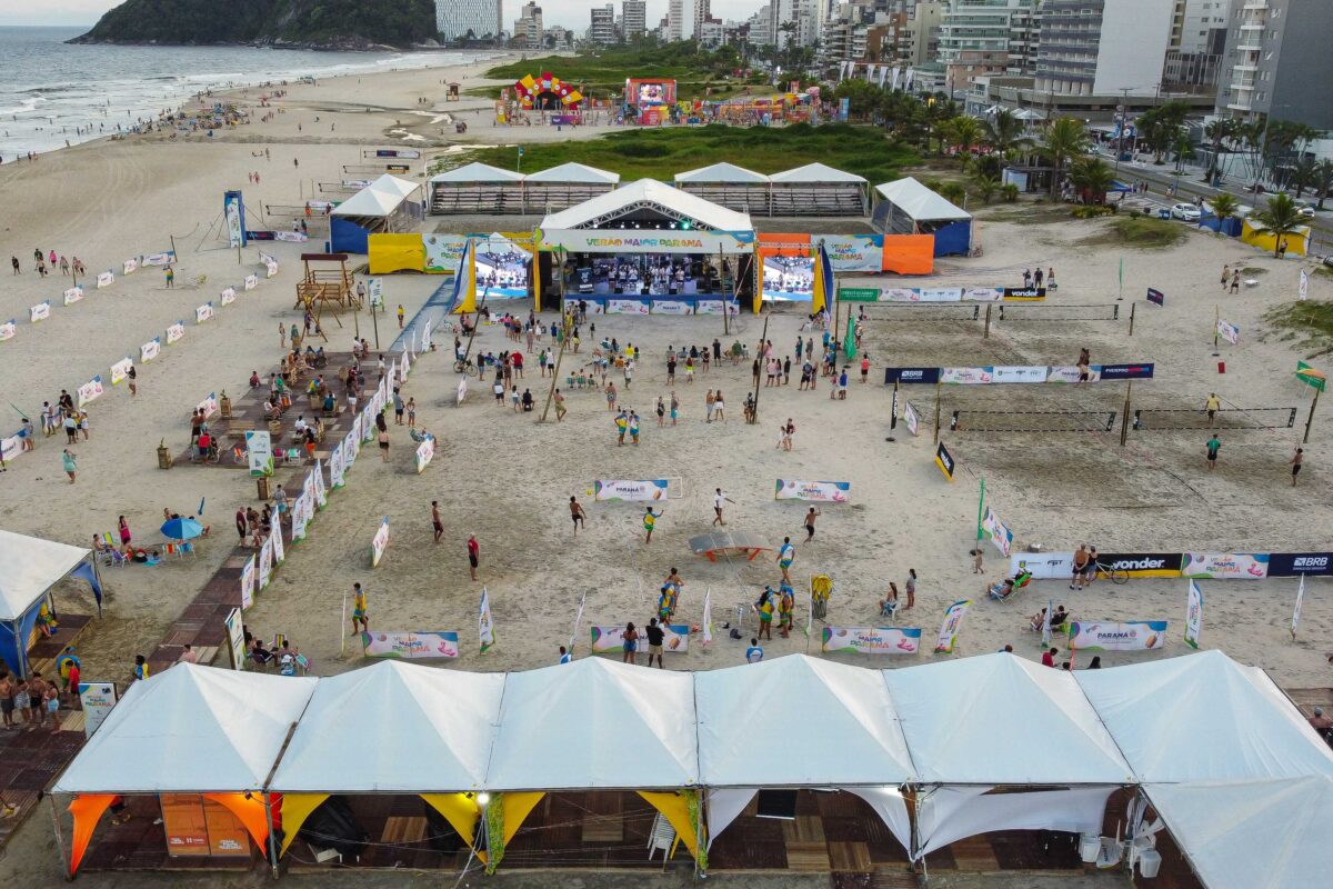 Nova infraestrutura das praias paranaenses impressiona turistas estrangeiros 13 Litoral do Paraná